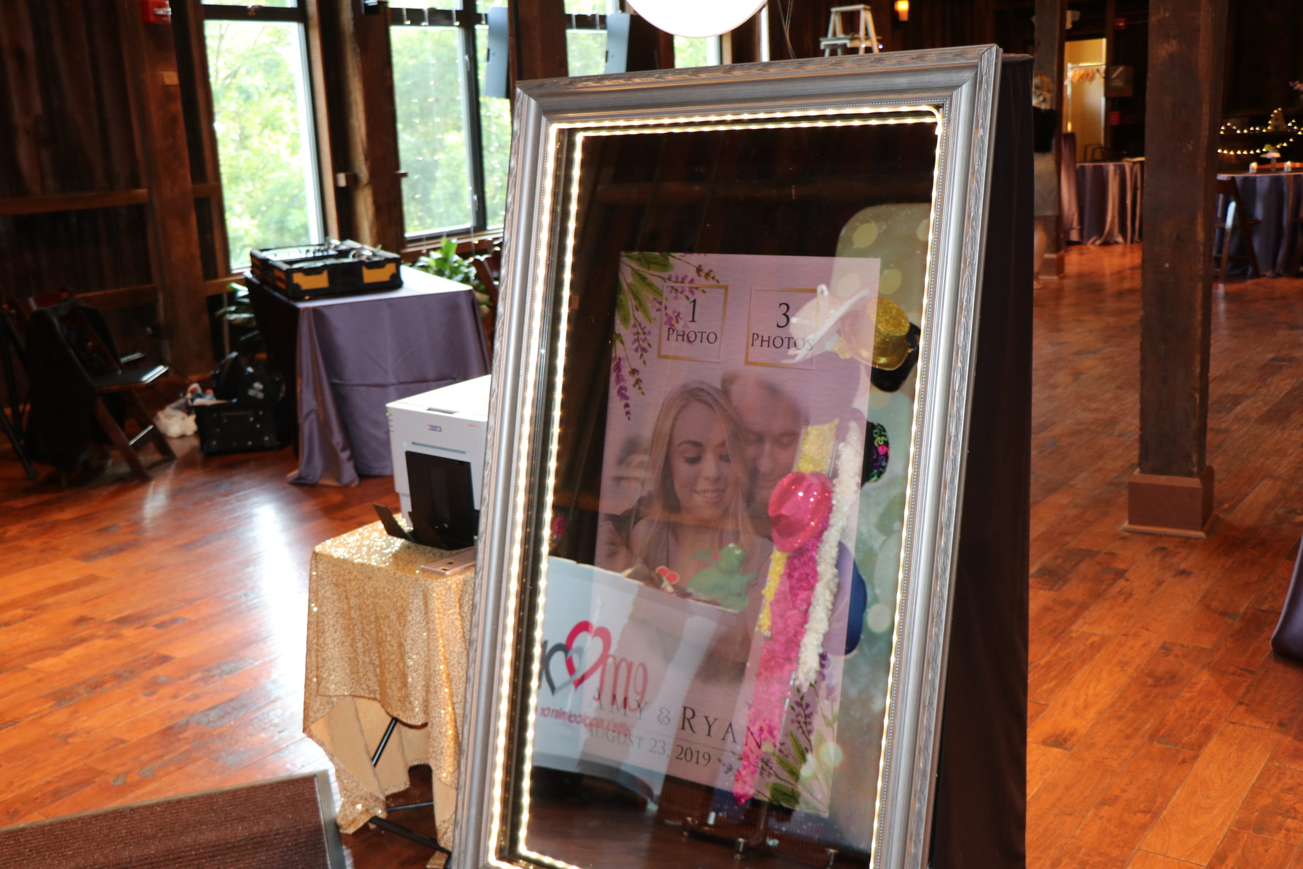 Art & Collectibles Wedding Start Screen Mirror Photo booth Animations  Digital Drawing & Illustration 