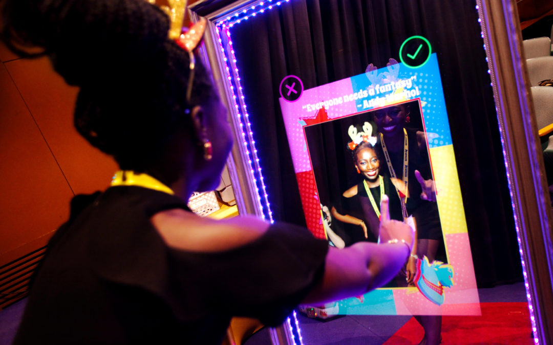 Magical Mirror Photo Booth Preview Feature